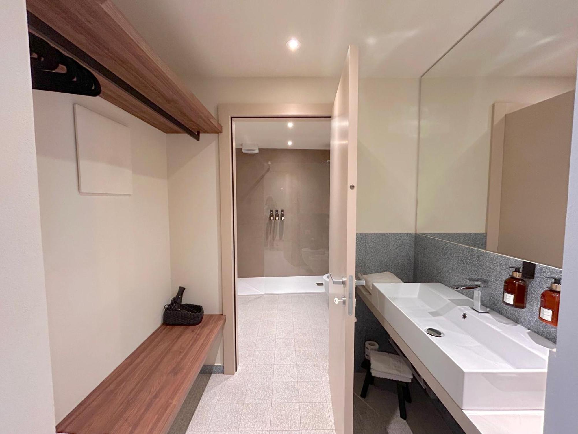 The Lake Suites Com - Luxury Stay In Lazise Buitenkant foto