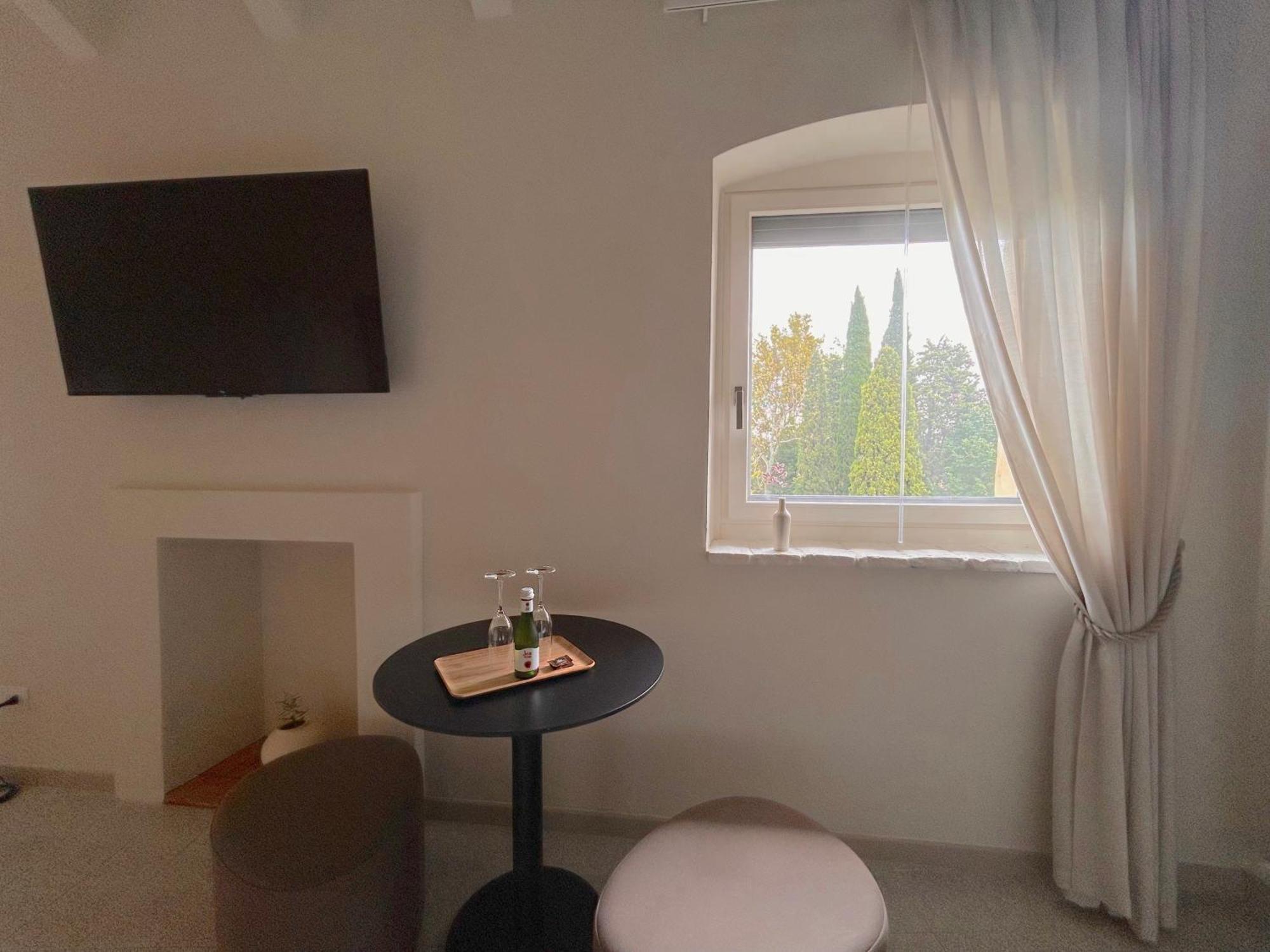 The Lake Suites Com - Luxury Stay In Lazise Buitenkant foto