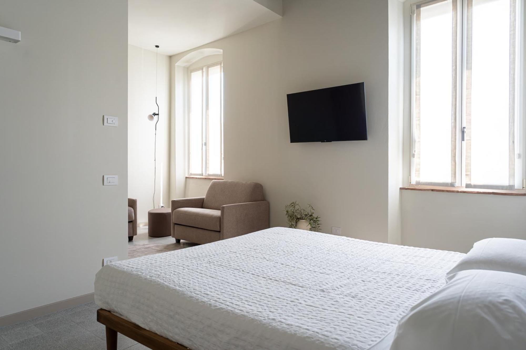 The Lake Suites Com - Luxury Stay In Lazise Buitenkant foto