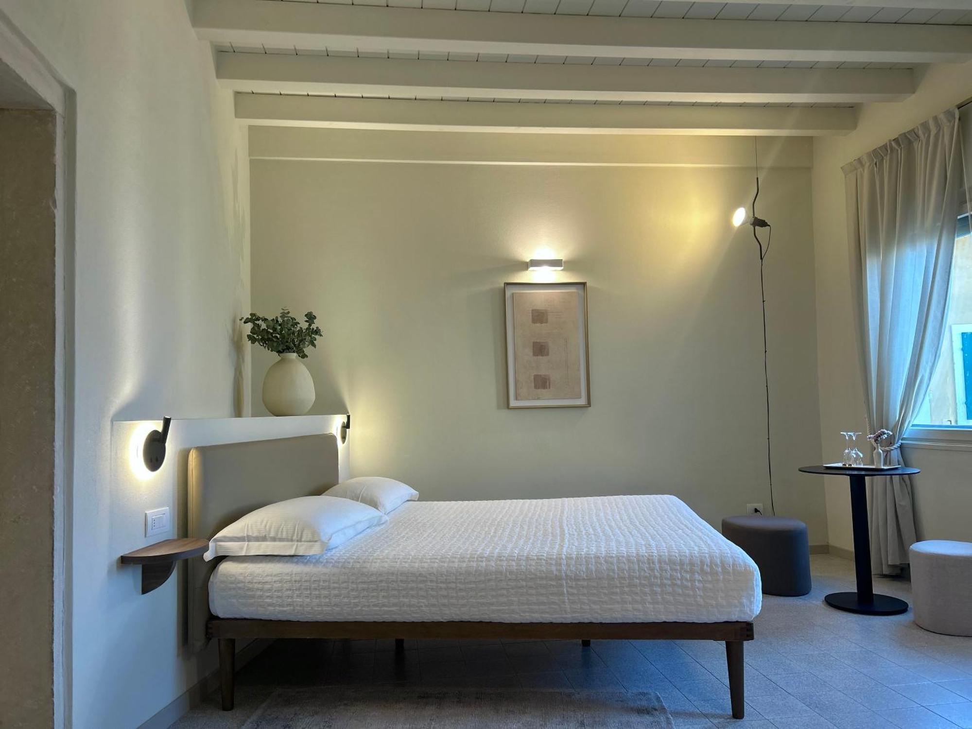 The Lake Suites Com - Luxury Stay In Lazise Buitenkant foto