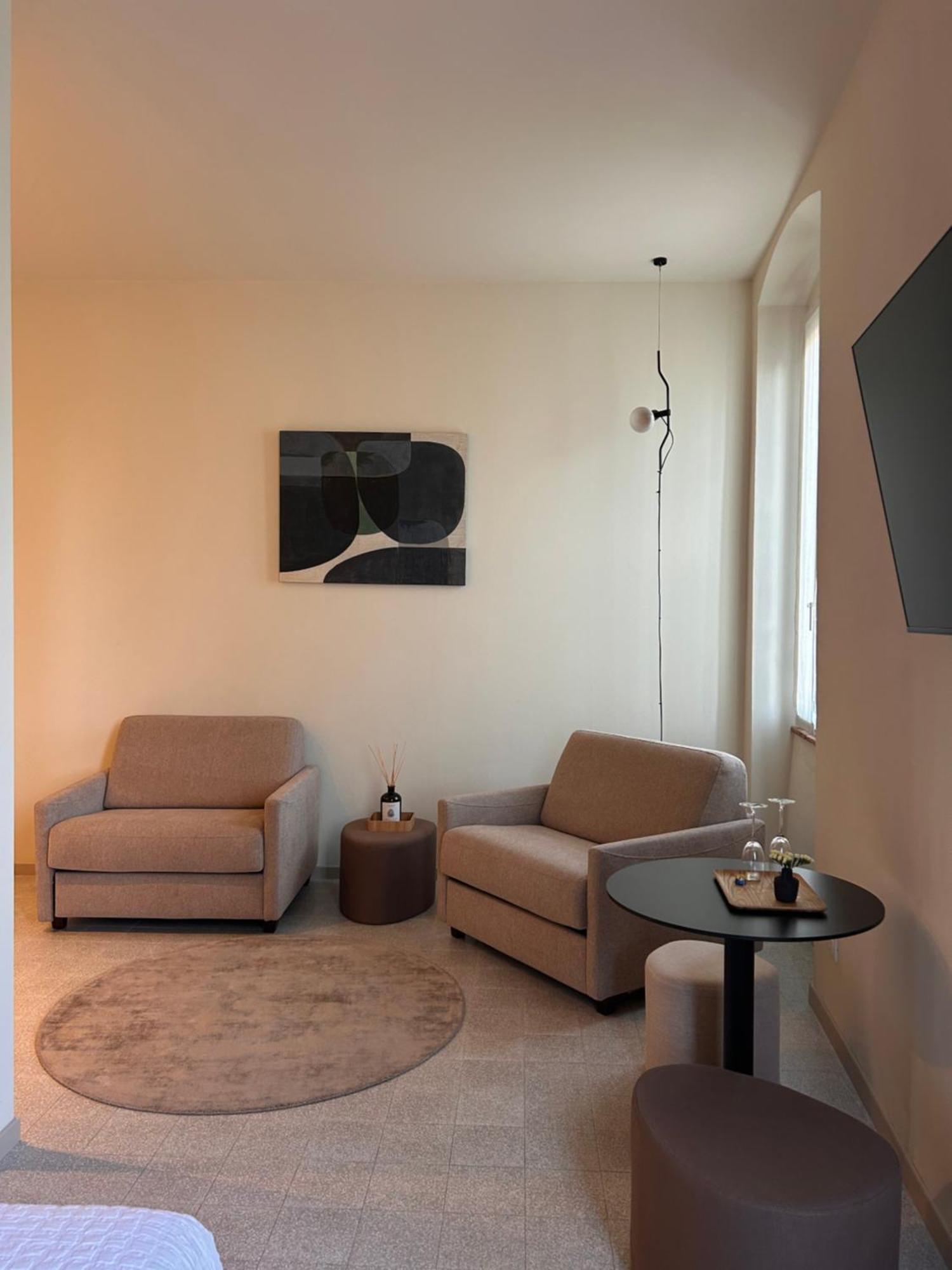 The Lake Suites Com - Luxury Stay In Lazise Buitenkant foto