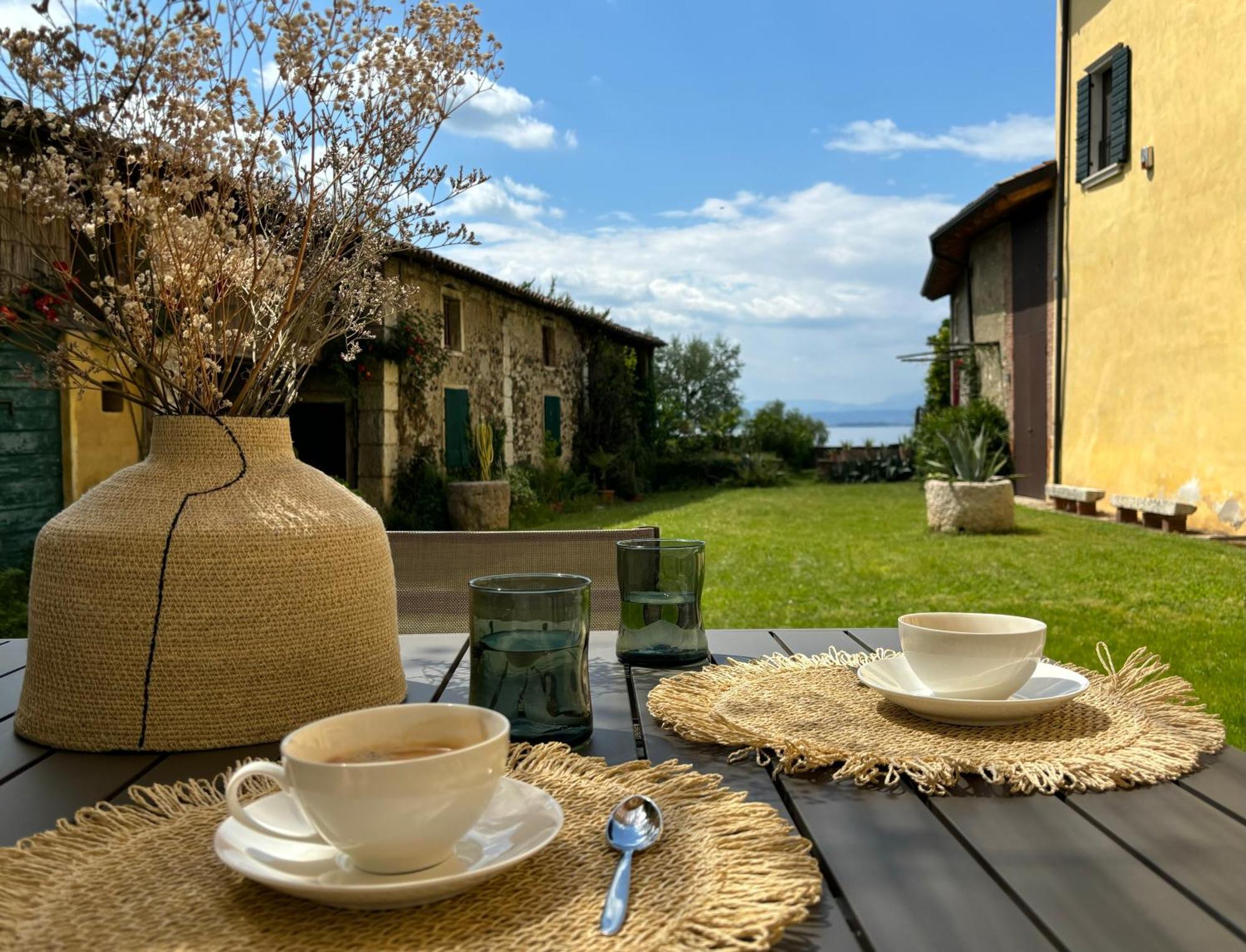 The Lake Suites Com - Luxury Stay In Lazise Buitenkant foto